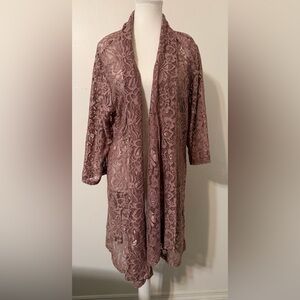 Elegant Lace Wrap in Lavender